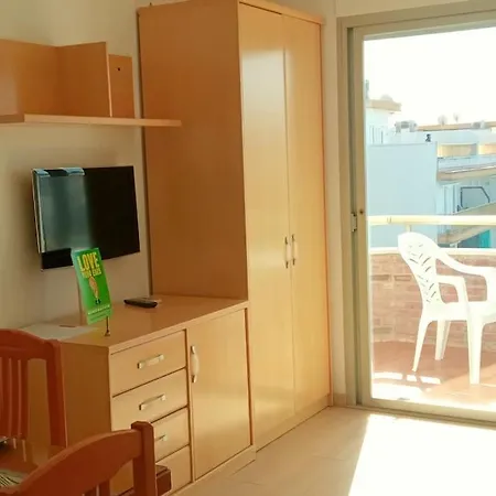 Adara A 200 Metros De La Playa * Льорет-де-Мар